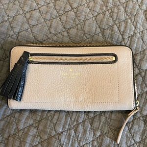 Kate spade wallet